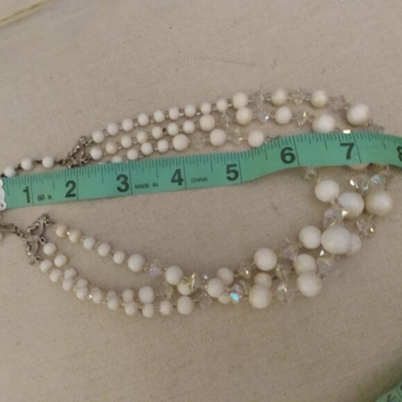 Vintage, multi layered choker and bracelet. - Picture 4 of 5